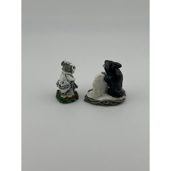 Wee Forest Folk Ghost of Xmas Future and Marley's Ghost Mice Figurines 1987 AP - Picture 7 of 10